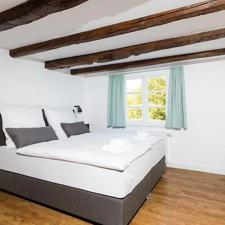 Zur Burgstiege מלון *