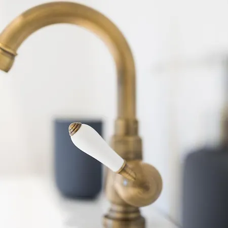 Zur Burgstiege מלון