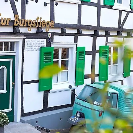 Zur Burgstiege *