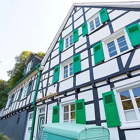 Zur Burgstiege *