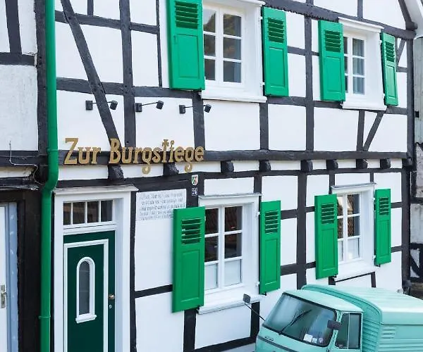 Zur Burgstiege * Solingen